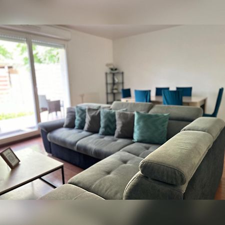 Le Duplex Chessy - 15Min From Disneyland - 2 Private Parkings - Garden - Kingsize & Queensize Bed - Supermarket Behind The House المظهر الخارجي الصورة